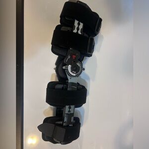 DONJOY X- Rom Flexion Post-Op Hinged Knee Brace Adjustable Adult Sizing unisex